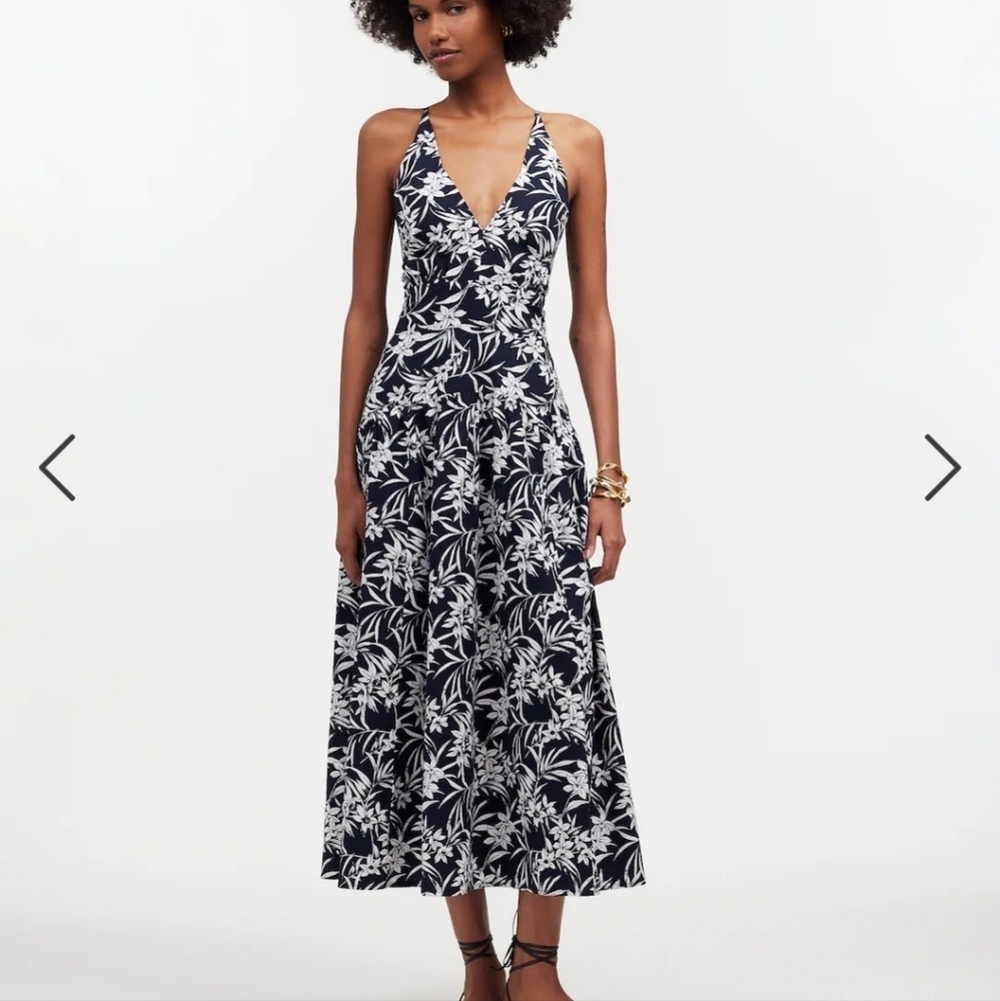 Madewell Smocked Halter Midi Dress in Poplin Size 2  Floral Vacation